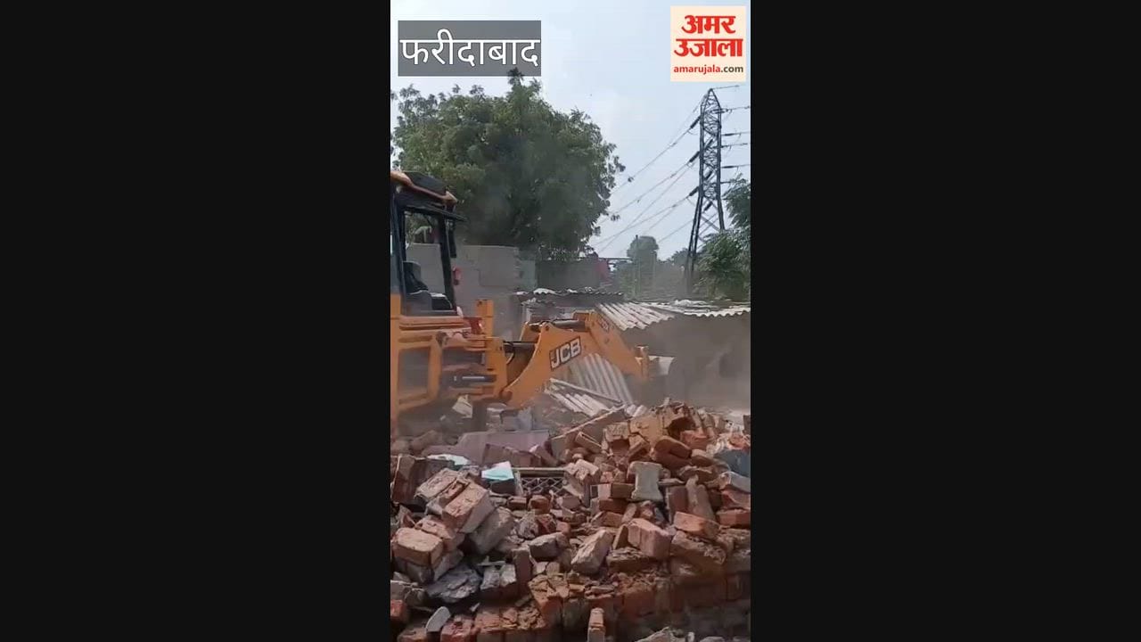 HSVP removes encroachments in Faridabad's Sector 18