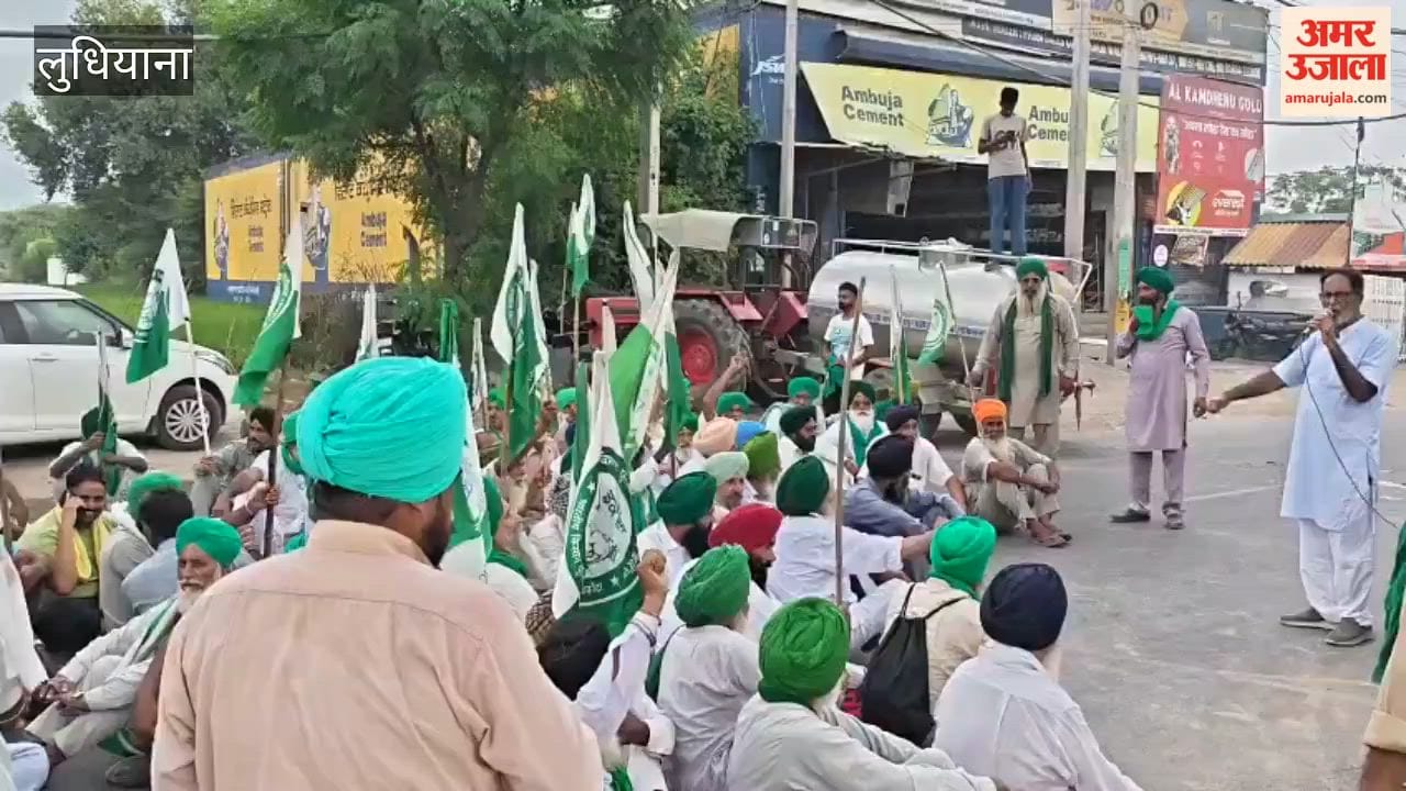 Farmers stage a road blockade in Jagraon against power cuts.