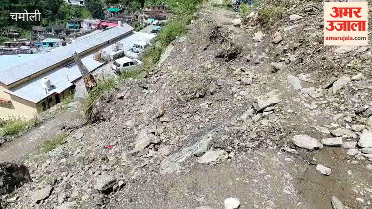 Tharali: Road leading to the block headquarters damaged by rain