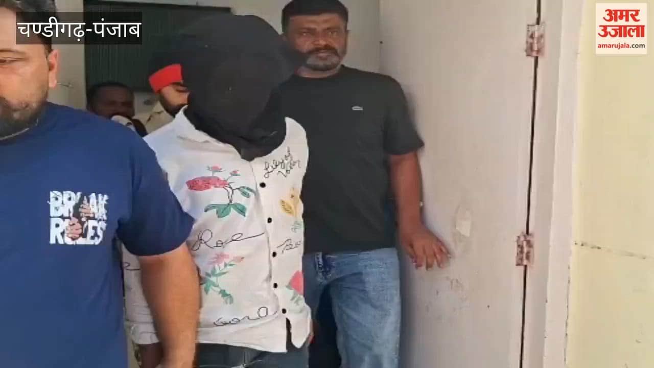 Grenade attack at Jalalabad City police station