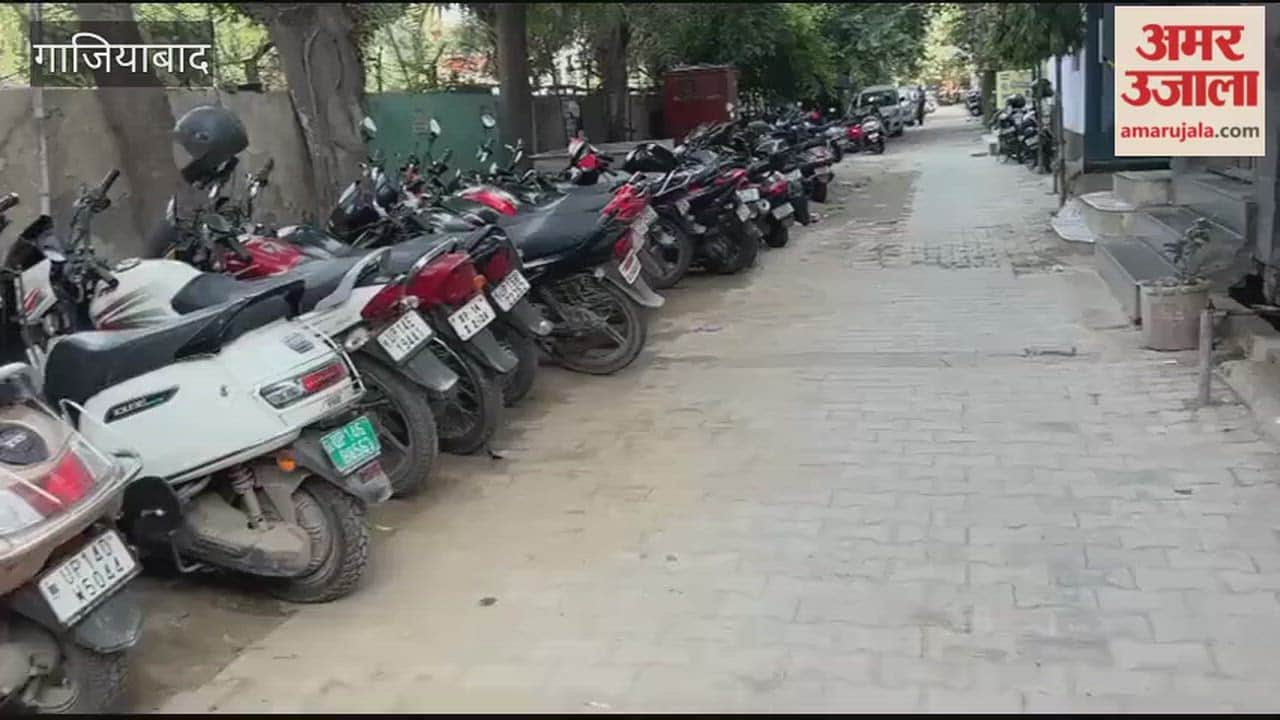 Cremation ground of Asalatnagar village in Muradnagar turns into illegal parking site