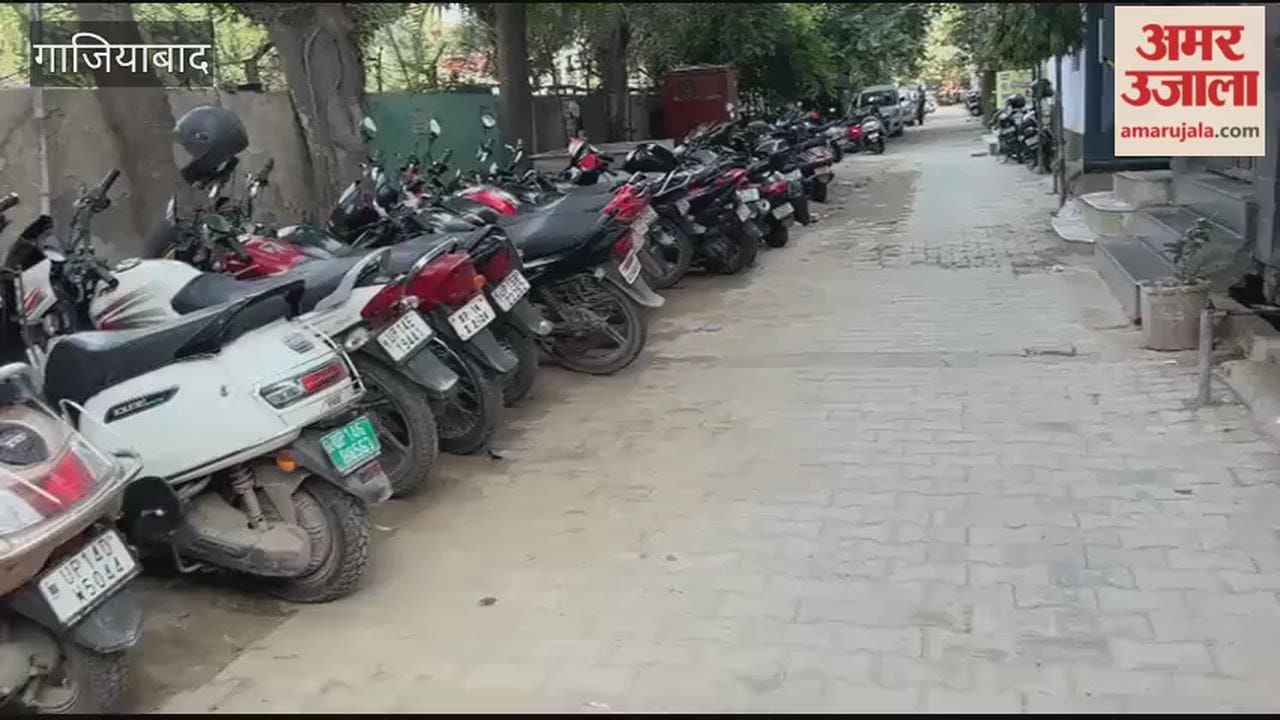 Cremation ground of Asalatnagar village in Muradnagar turns into illegal parking site