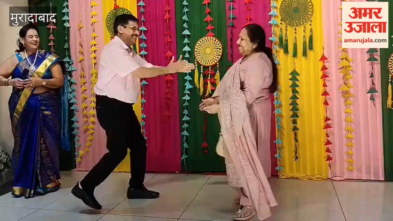 Doctors danced enthusiastically at the annual function