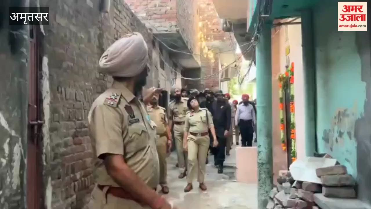 Police conducted a 'CASO' operation in Amritsar's Gujarpura at 5 AM; two cases related to drugs were registered.