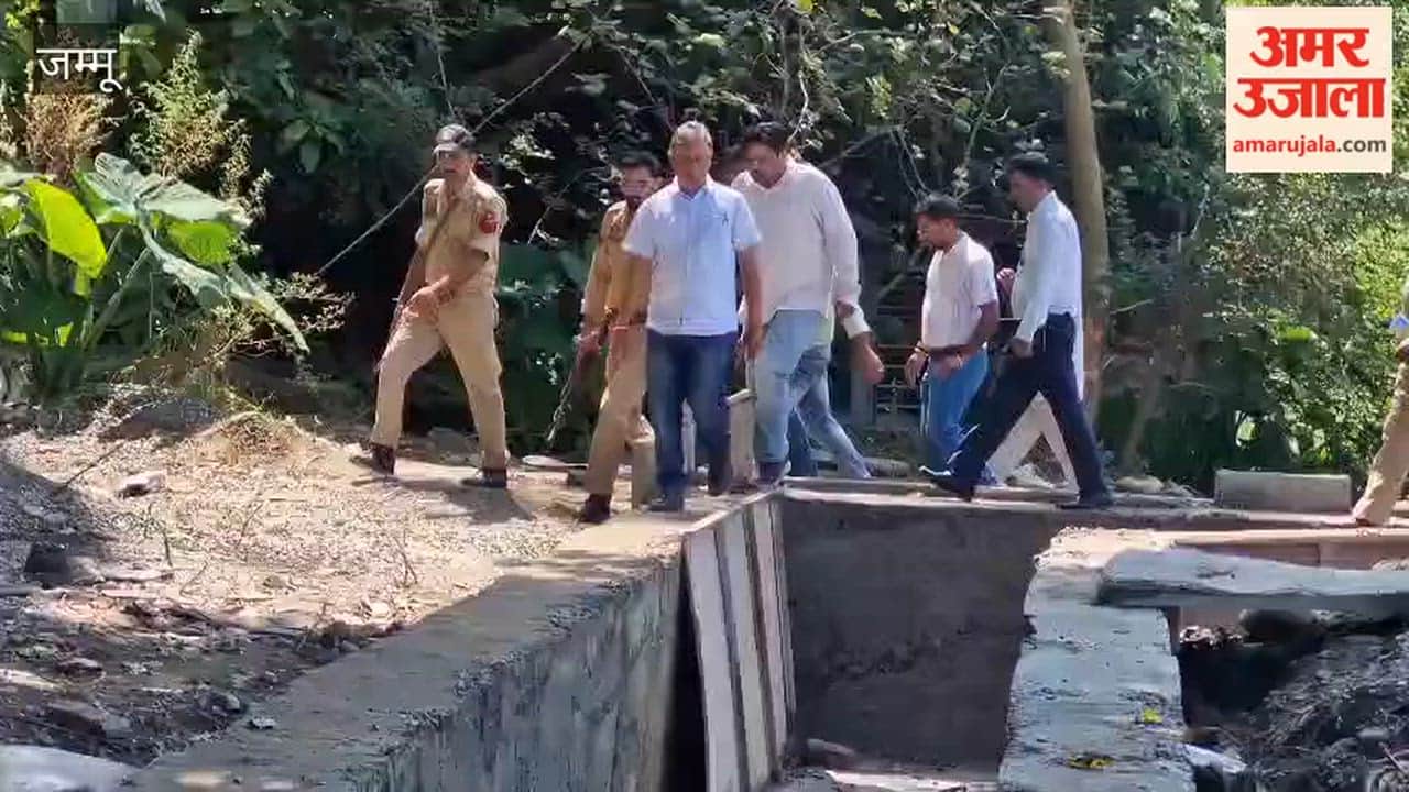 MLA Dr. Bharat Bhushan visited Kathua market on Wednesday and took stock of the ongoing development in various sectors.