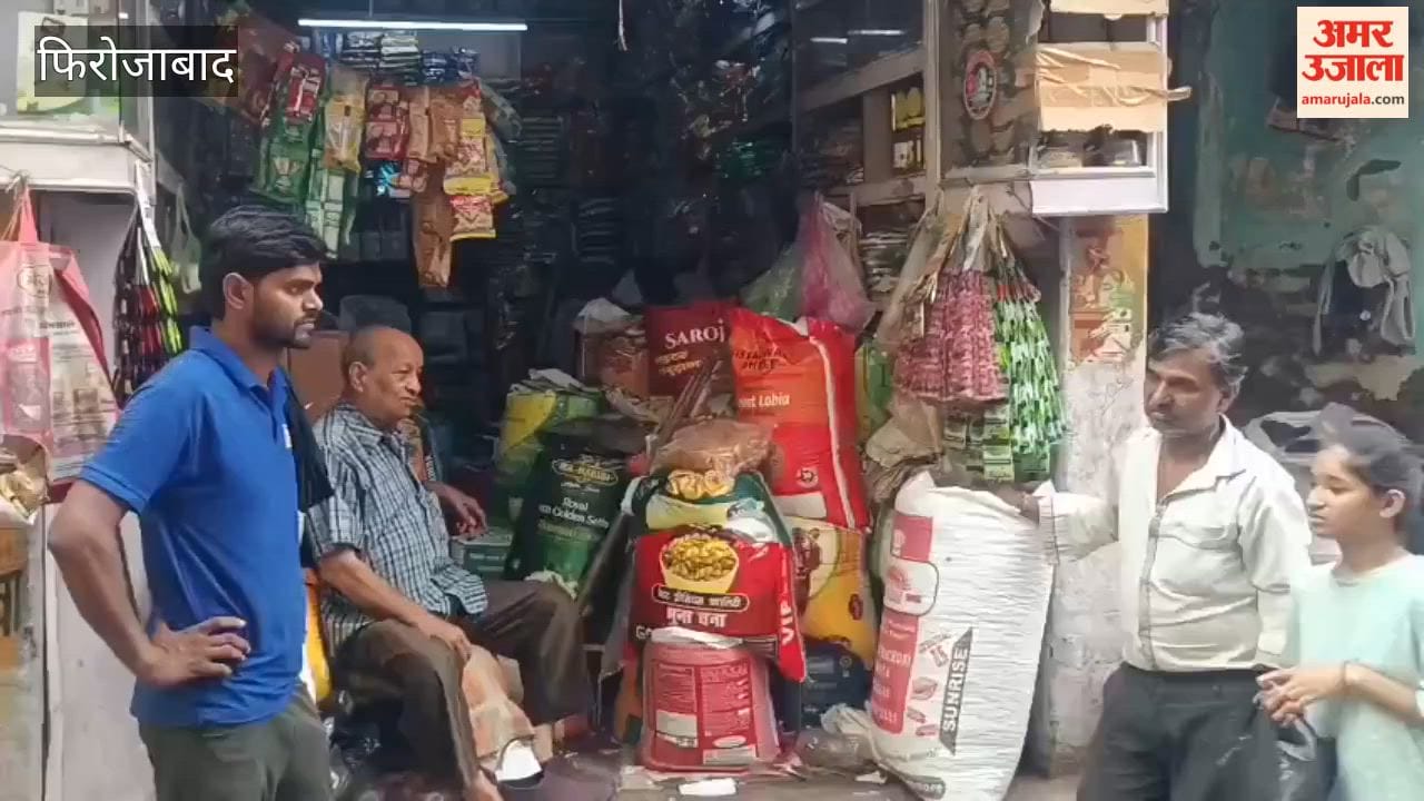 Theft at shop near police station thieves caught on CCTV