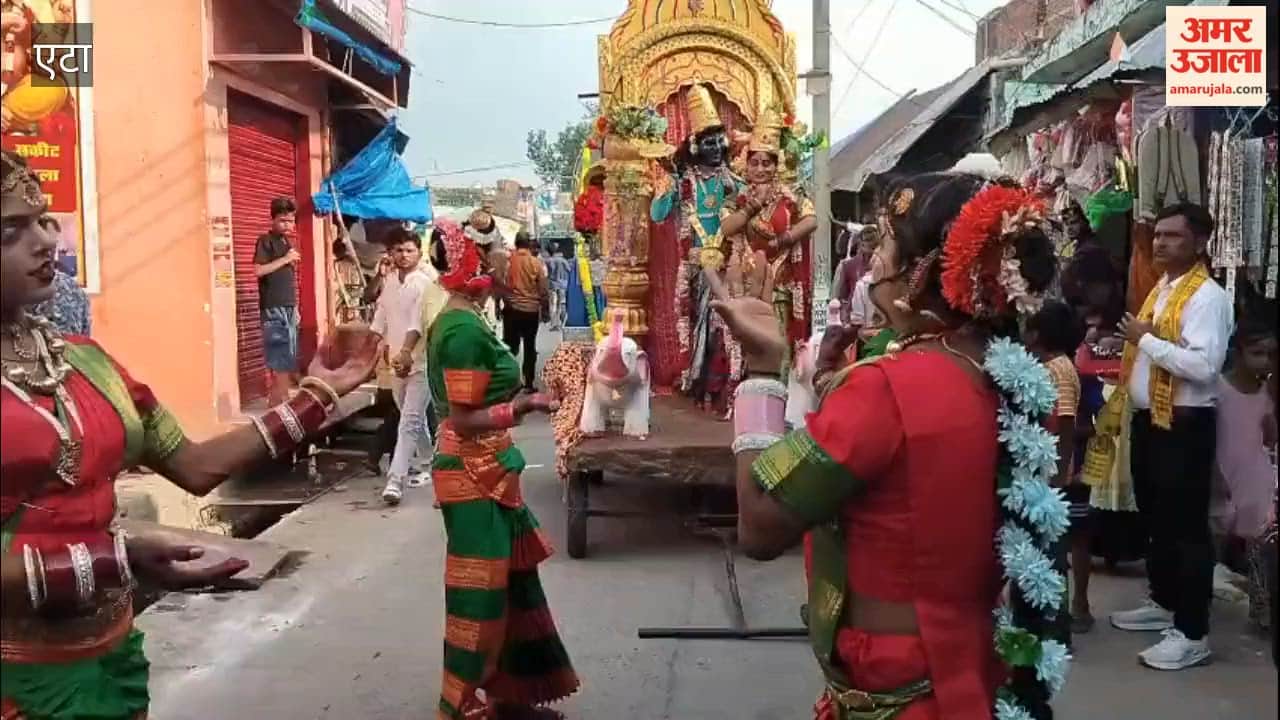 Ganesh procession taken out with great fanfare in Sakit