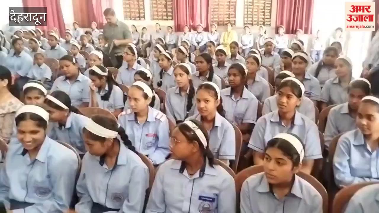 Cancer and health awareness information to girl students in Aparajita program Dehradun