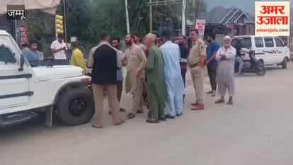 Opposition to road divider in Ganderbal