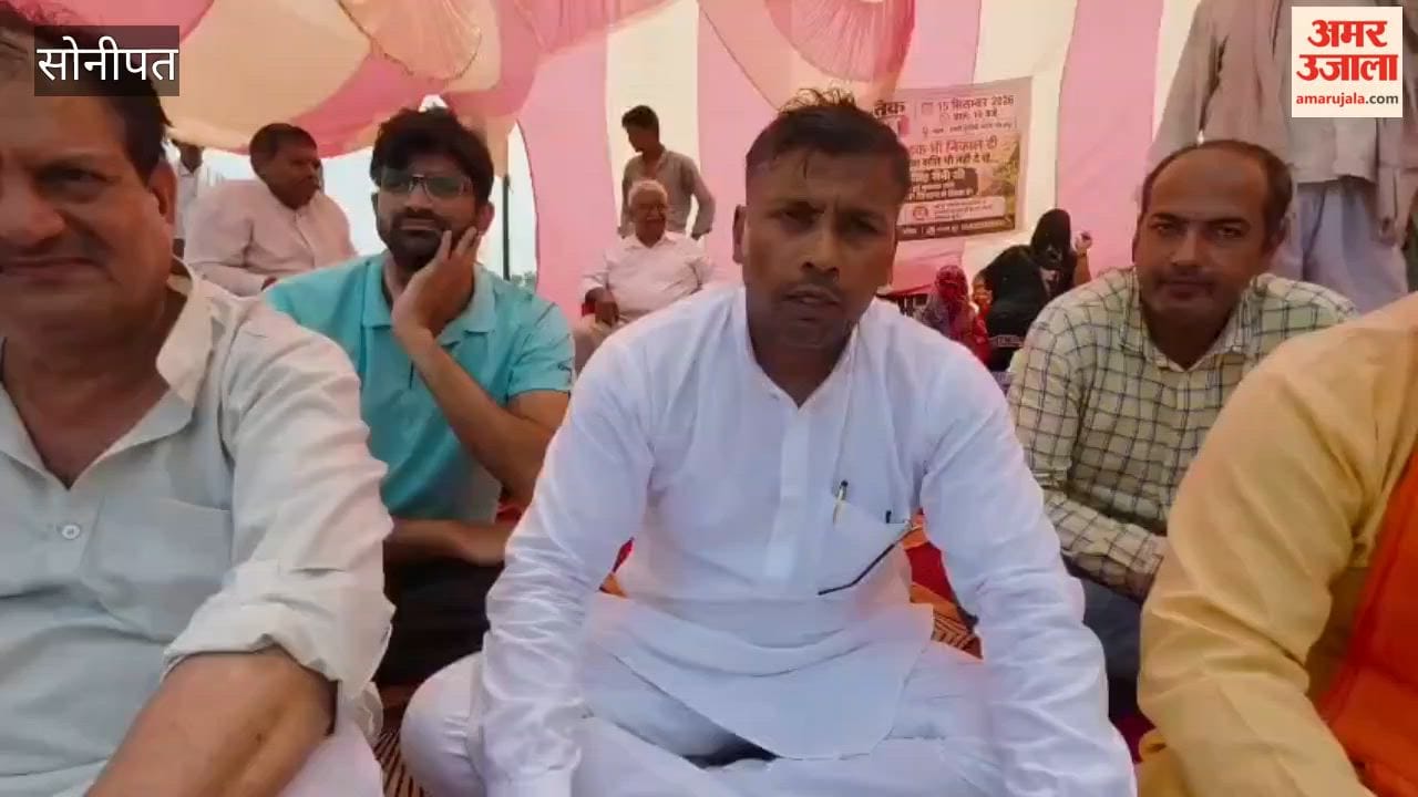 Sonipat: Farmers stage sit-in for compensation for 11 kanals of land; issue 15-day ultimatum.