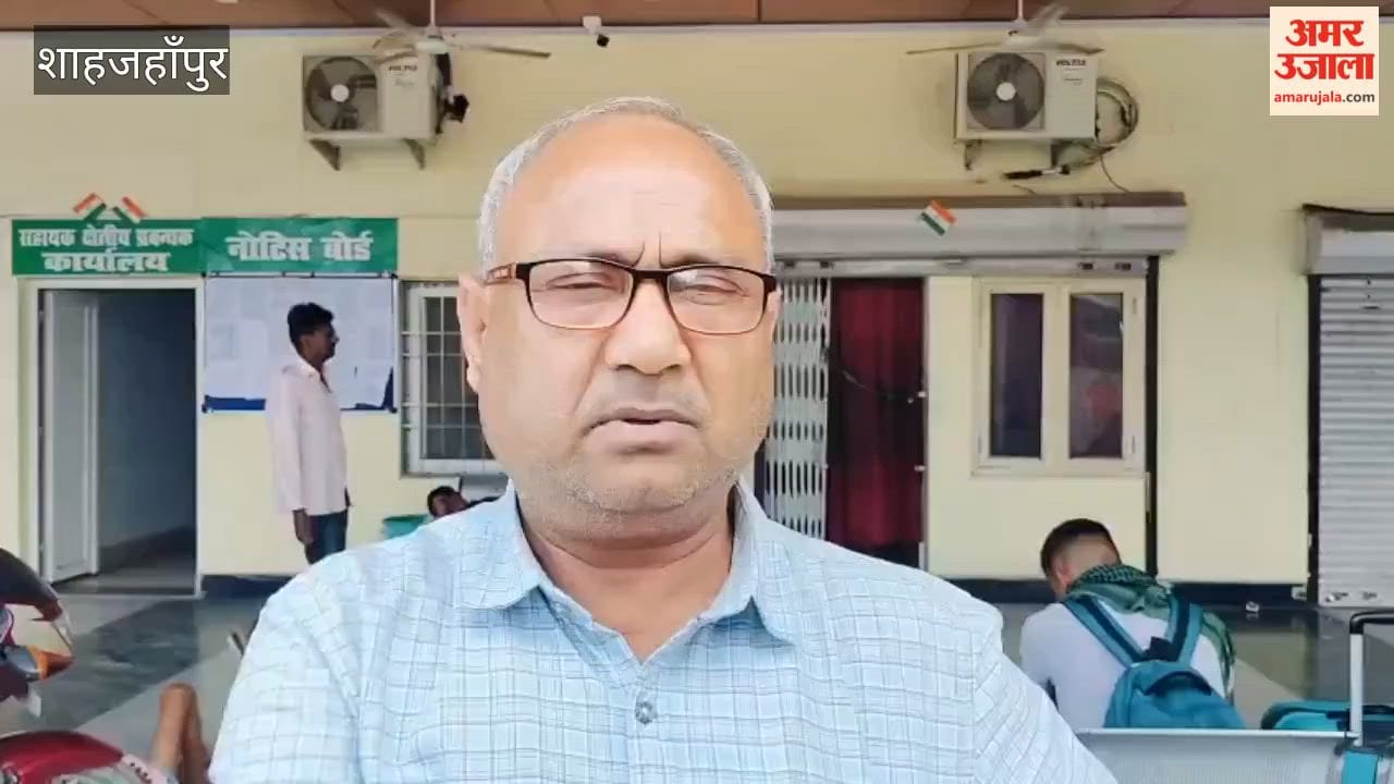 Pipe-laying work resumes near the Women's Police Station route for roadways buses diverted in Shahjahanpur