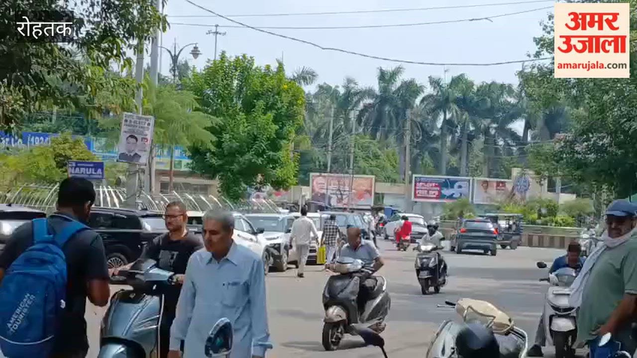 Relief from rain at night in Rohtak; sunshine returned in the morning.