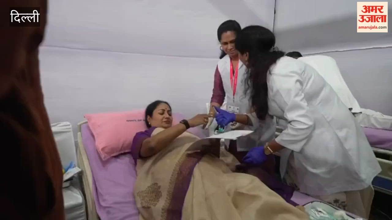 Delhi government ministers donated blood at mega blood donation campaign