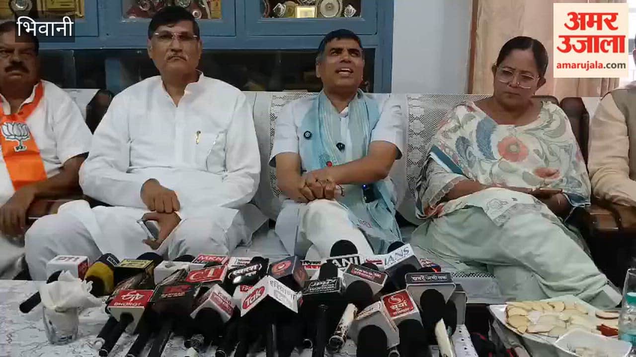 Education Minister Mahipal Dhanda said in Bhiwani: Today, India enjoys better political relations with other countries globally.