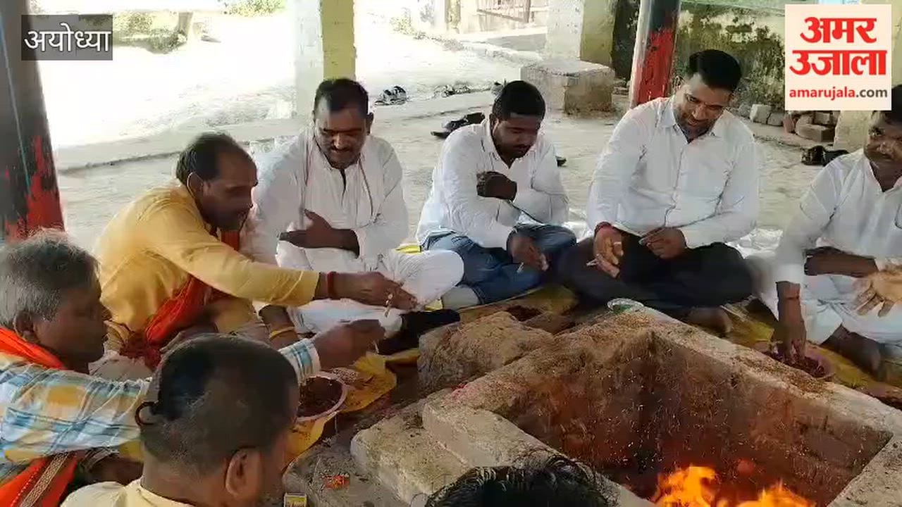 अयोध्या में हवन करके पीएम मोदी के दीर्घायु की कामना