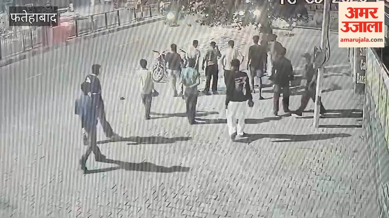 In Fatehabad, a group of youths openly rained blows with sticks and rods on the road; the incident was captured on CCTV.