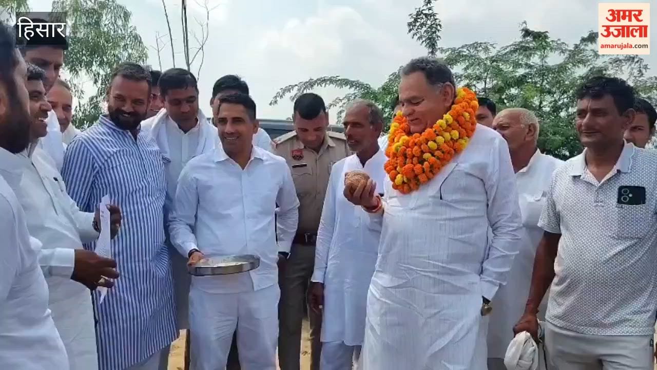 Inauguration of development works worth ₹1.65 crore in Hansi under the Khet-Khalihan scheme.