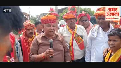 Narayani Mata Padayatra welcomed with shower of flowers