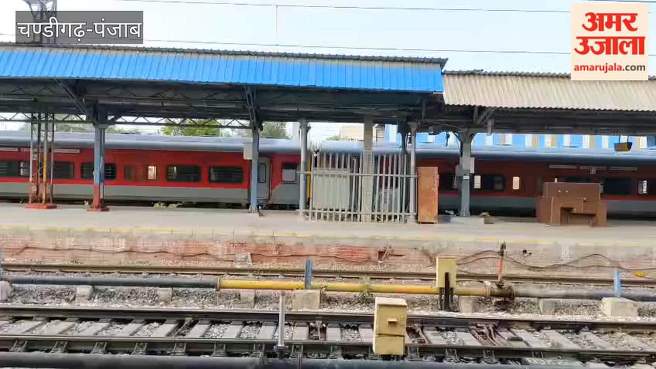 Four trains cancelled due to the farmers' protest.