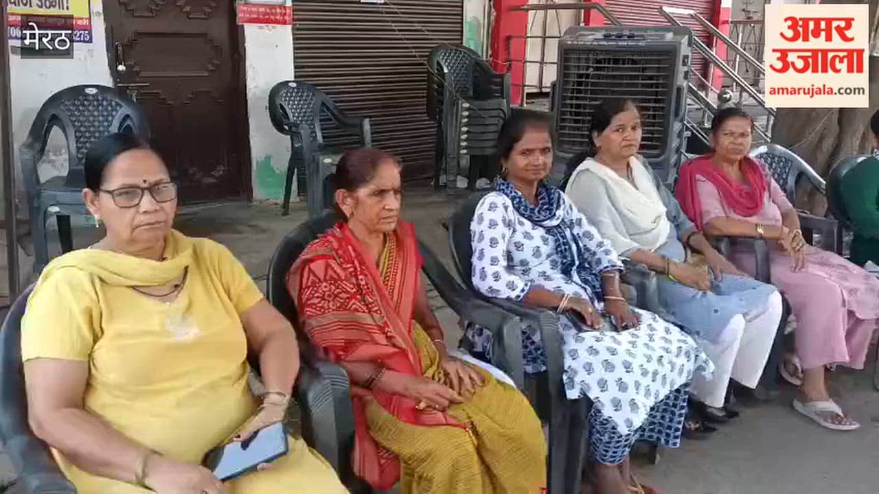 Meerut: Women's sit-in protest against setback action continues for the 167th day.