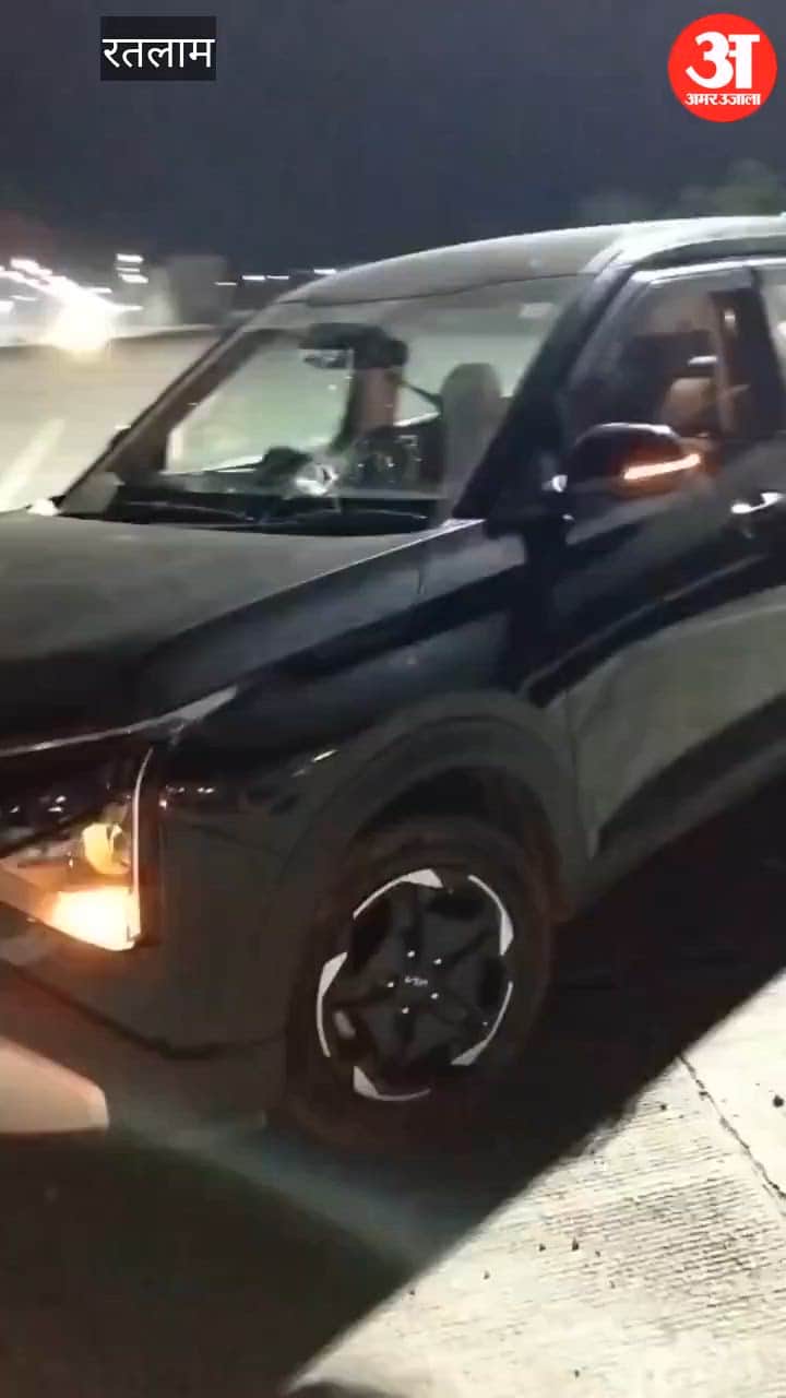 Delhi-Mumbai Expressway unsafe; miscreants pelt vehicles with stones again-car windows shattered