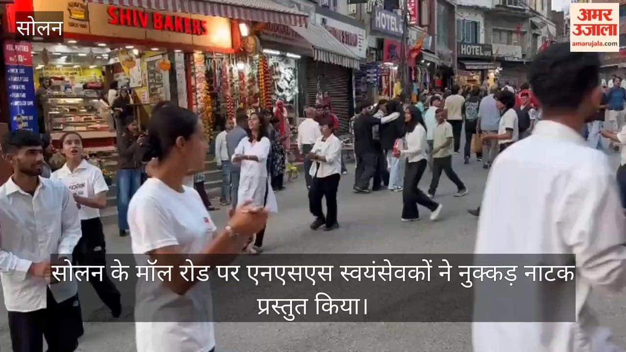 man vs machine street play solan mall road nss volunteers labour message