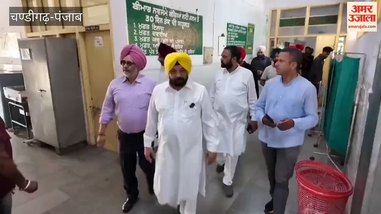Cabinet Minister Harbhajan Singh ETO inspected CHC Manawala.