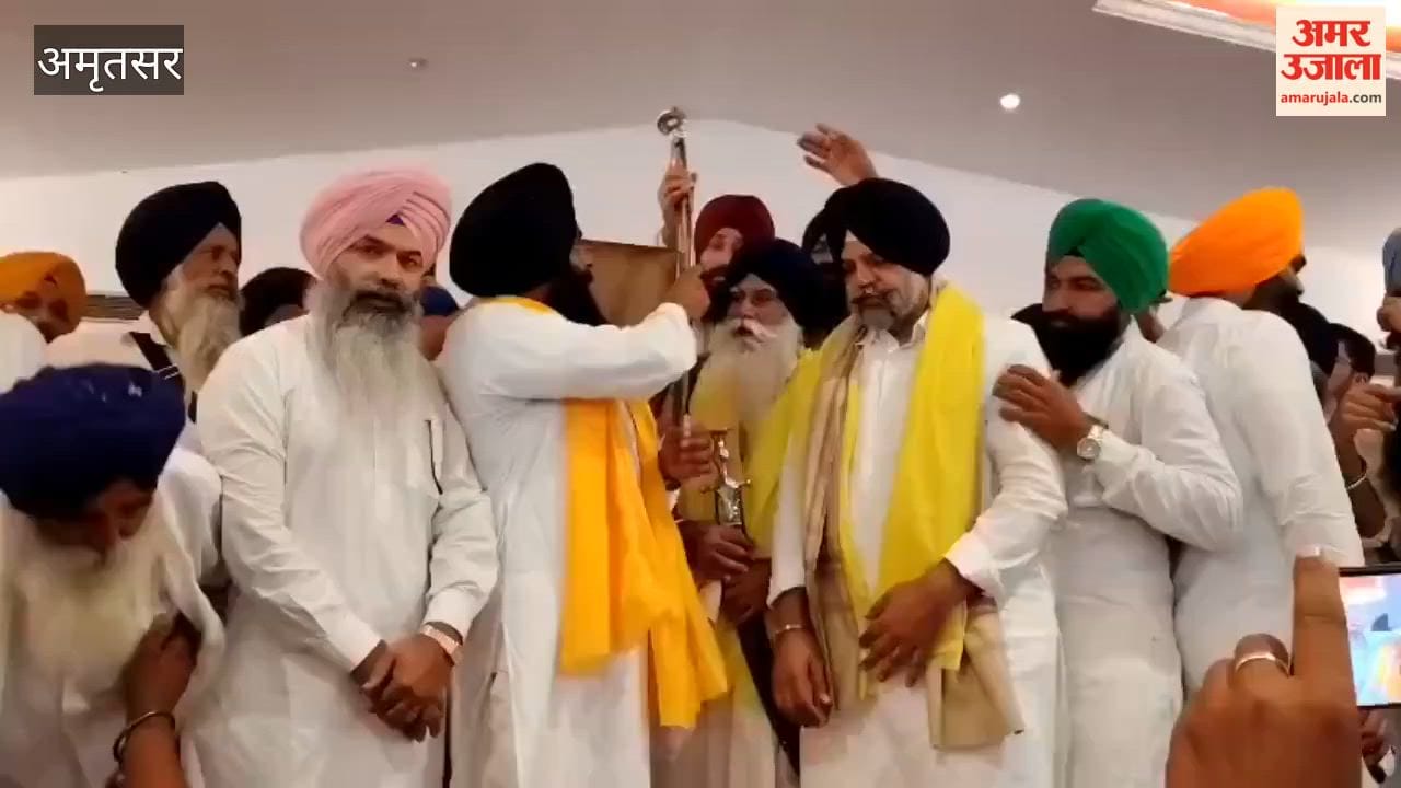 Akali leaders attack over Pavitra Sarai controversy, demand resignation from SGPC.