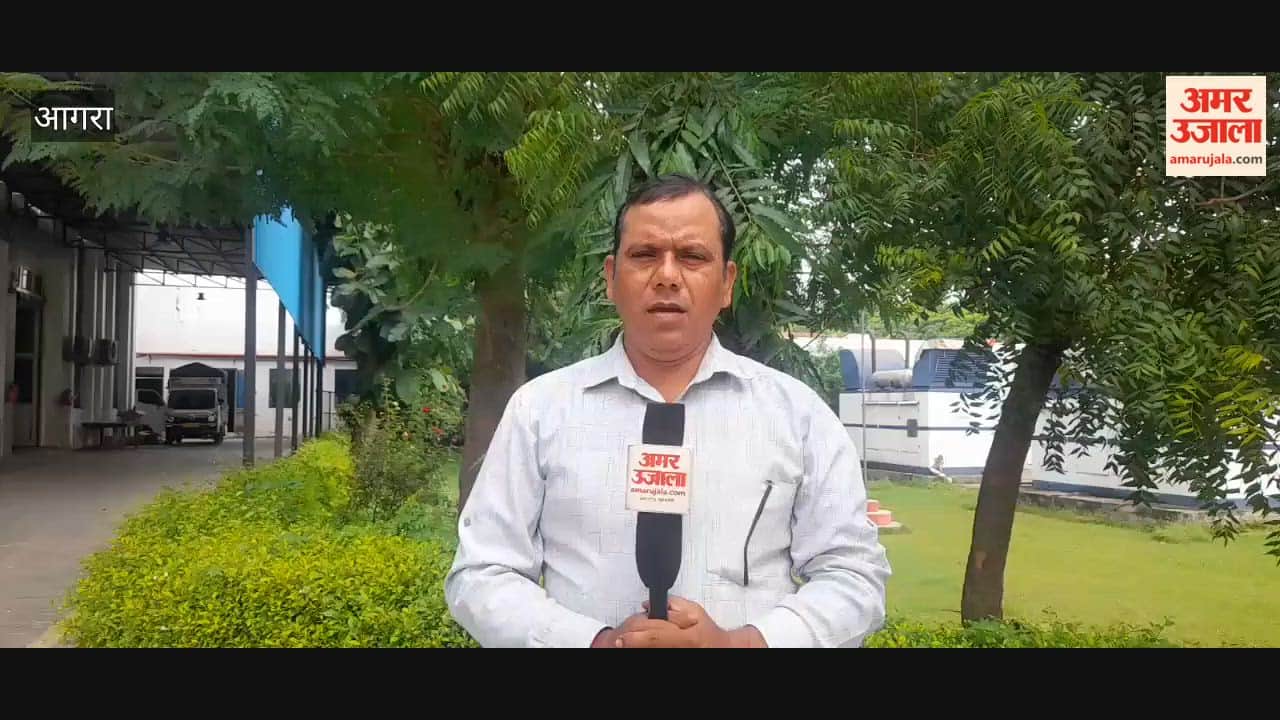 Cattle stuck in train wheel; operations halted for 50 minutes.