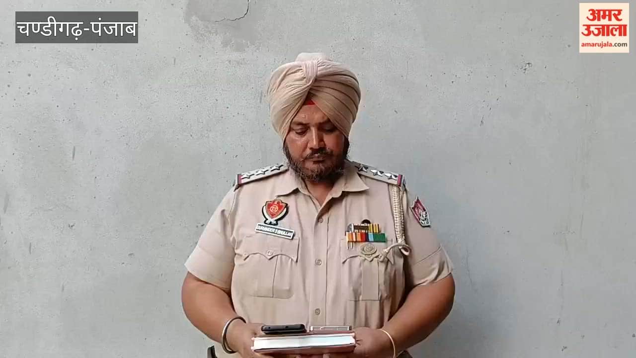 Moga Police arrested a man with stolen goods