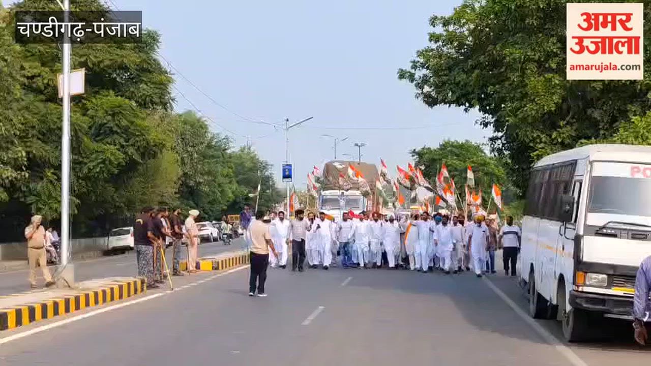 Congress members staged a protest in Firozpur over the law and order situation