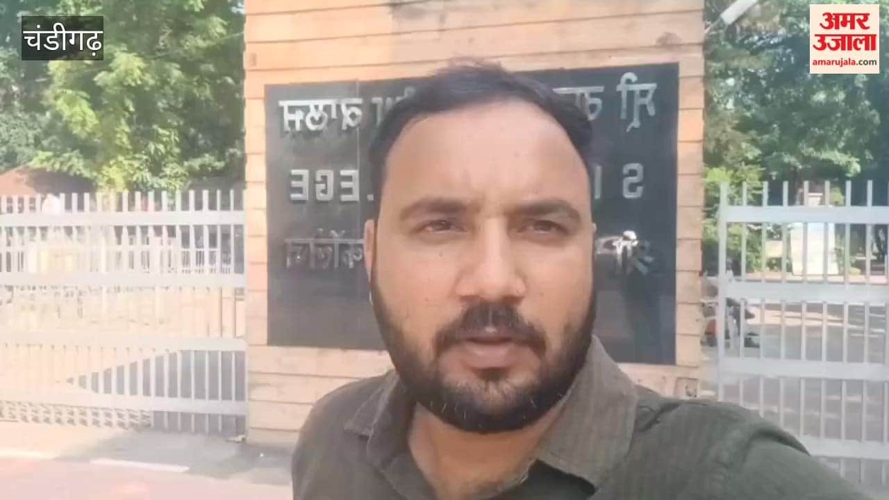 Voting for the Senate elections has begun at Sri Guru Gobind Singh College, Sector 26.