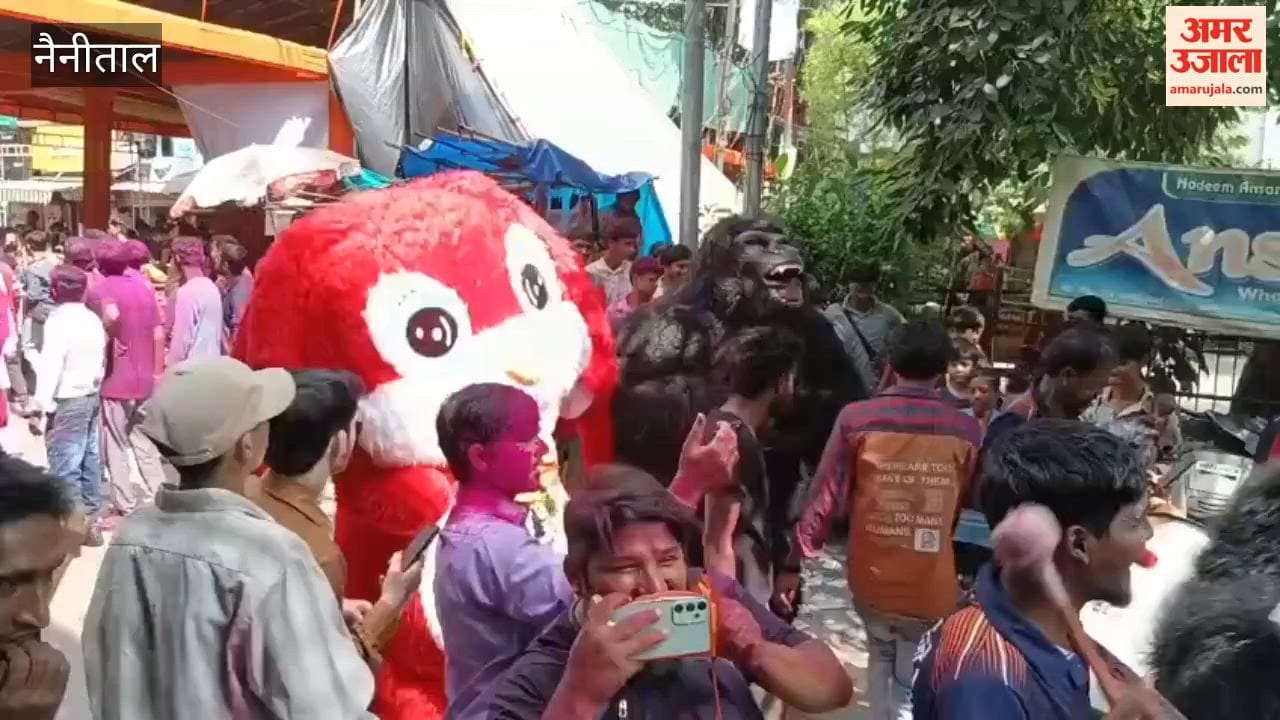 Immersion procession of 'Patel Chowk ke Raja' taken out; city echoes with chants