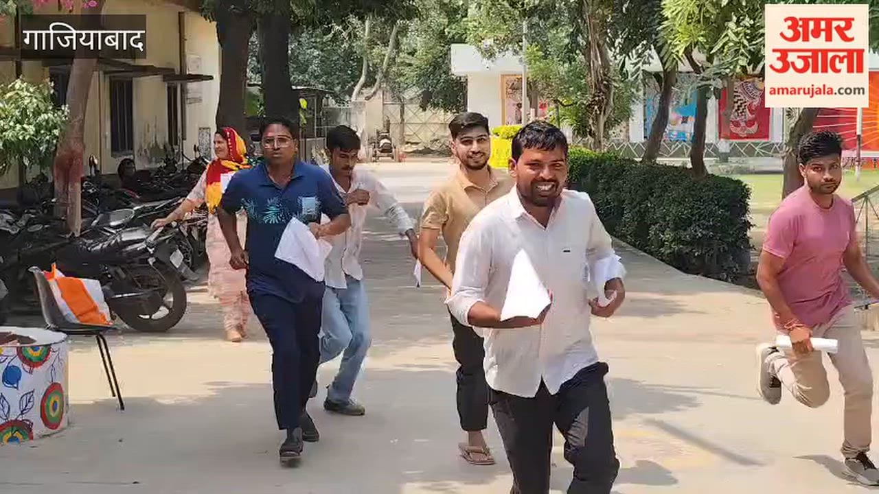 Candidates left college after the Excise Constable examination