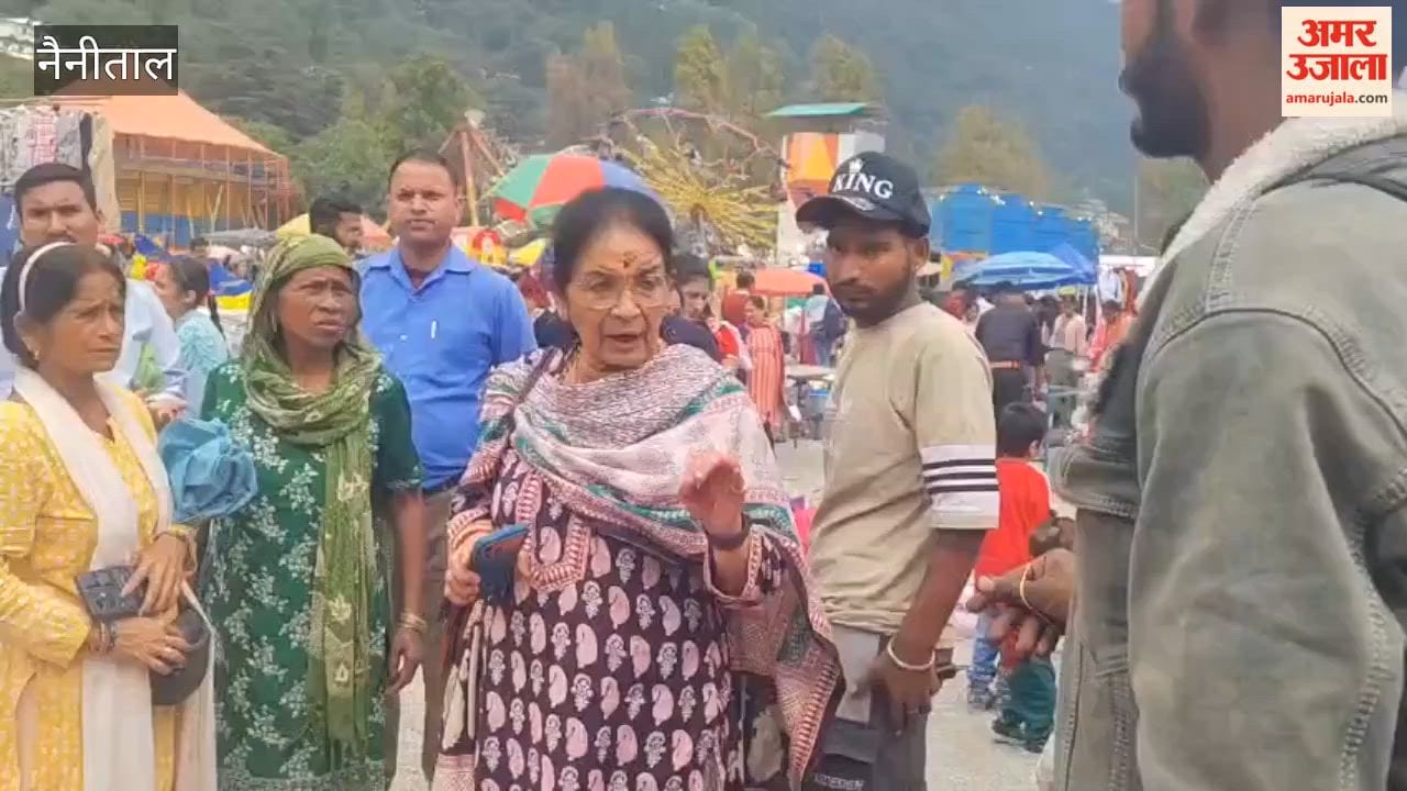 Allegations of illegal extortion from small shopkeepers at the Nanda Devi Fair; shopkeepers tearfully recounted their ordeal to the Municipal Council Chairperson