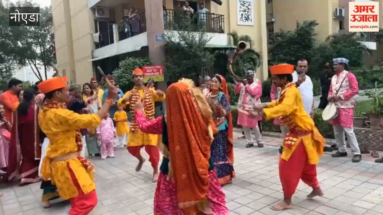 Chonphala dance during Nanda Devi Doli Yatra in Greater Noida West