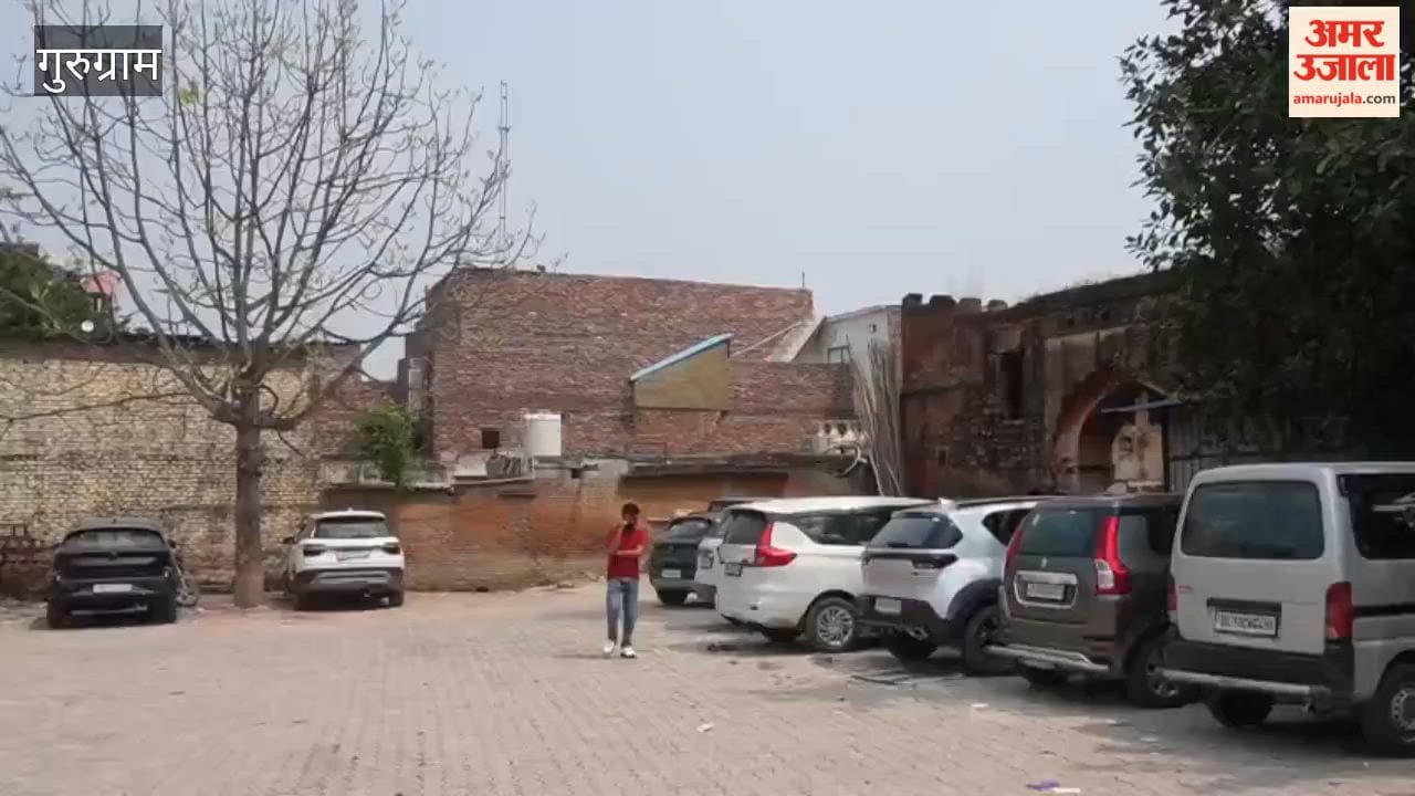 Temporary parking built at Kaman Sarai at a cost of ₹40 lakh