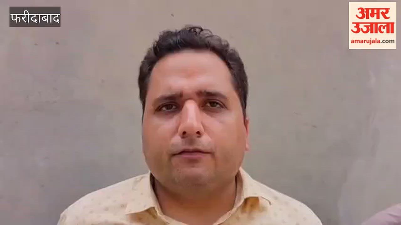Homebuyers protest in Greater Faridabad waiting for 15 years