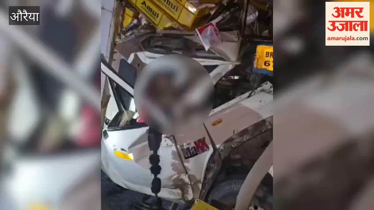 Auraiya: Out-of-control pickup truck collides with trailer; driver dies a gruesome death