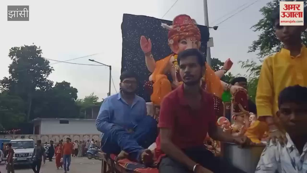 Ganpati Bappa Morya, come back soon next year...