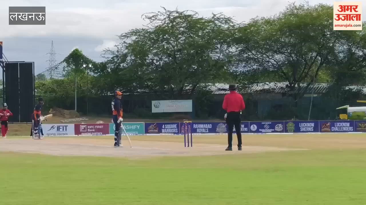 लखनऊ में वूमेन प्रीमियर लीग में लखनऊ चैलेंजर्स व स्क्वायर वॉरियर्स के बीच हुआ मुकाबला