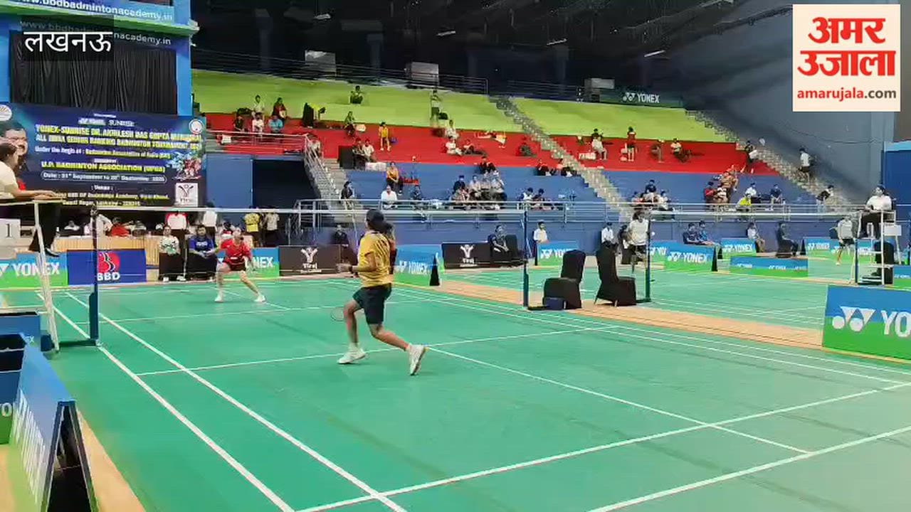 लखनऊ के यूपी बैडमिंटन अकादमी में सीनियर रैंकिंग बैडमिंटन चैंपियनशिप का क्वालिफाइंग मैच खेला गया