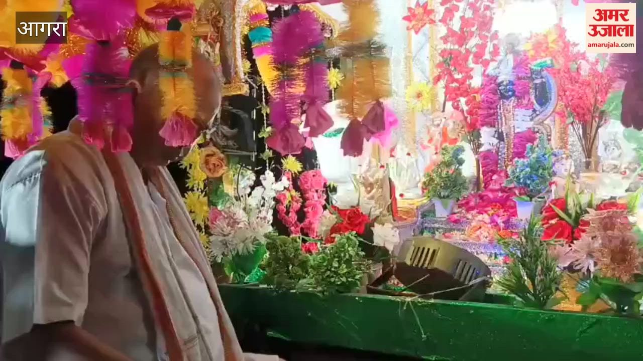 Dauji Maharaj taken out in procession with Dola at historic Jal Vihar Fair in Agra