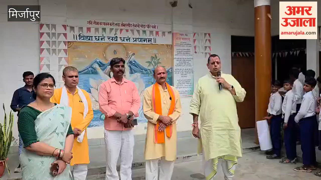 Painting competition on the theme 'The India of My Dreams