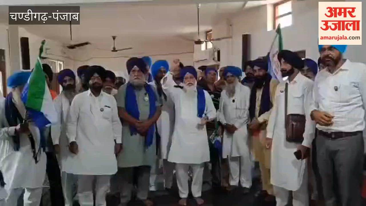 Meeting of the Kisan Mazdoor Sangharsh Committee in Ferozepur discusses strengthening the organization and the shortage of paddy seeds and fertilizers.