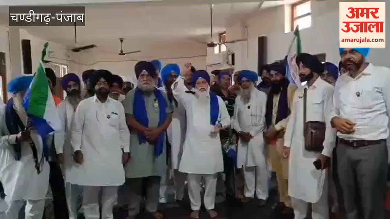 Meeting of the Kisan Mazdoor Sangharsh Committee in Ferozepur discusses strengthening the organization and the shortage of paddy seeds and fertilizers.