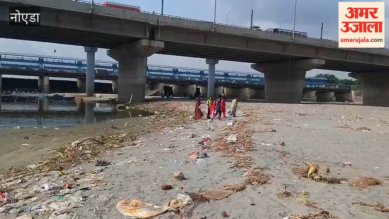 Farewell to Bappa with devotion and joy Ganesh immersion in Yamuna Noida