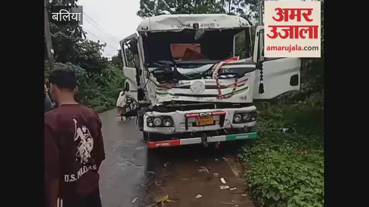 Three-vehicle collision on Bharauli-Ballia NH-31 traffic halted for five hours