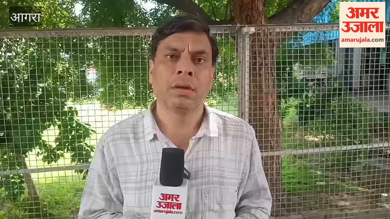 Youth Duped of Mobile Phone and 70 thousand rupee