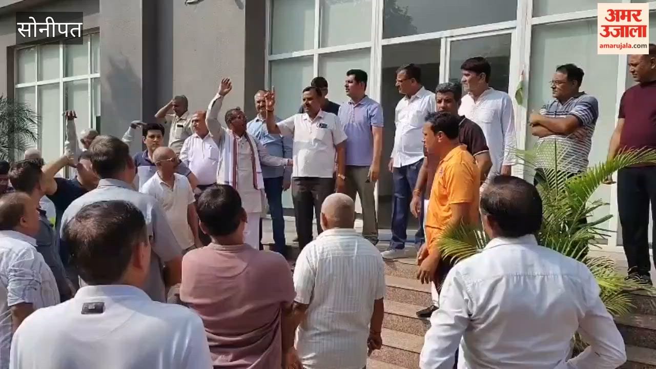 Mapsko residents in Sonipat outraged over maintenance and water charges; protest against builder.